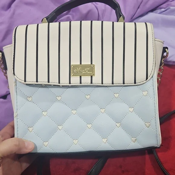 Luv Betsey by Betsey Johnson LBADDY Blue and black quilted crossbody - Picture 1 of 9